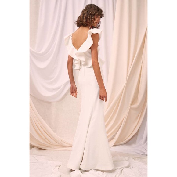 C/Meo Collective Elation Gown in White Size Medium - Picture 3 of 8